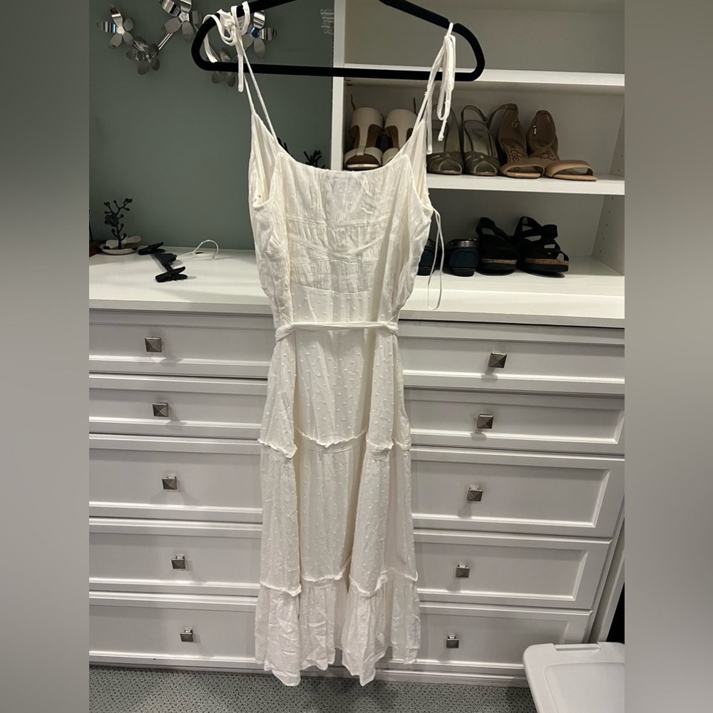 White maxi dress